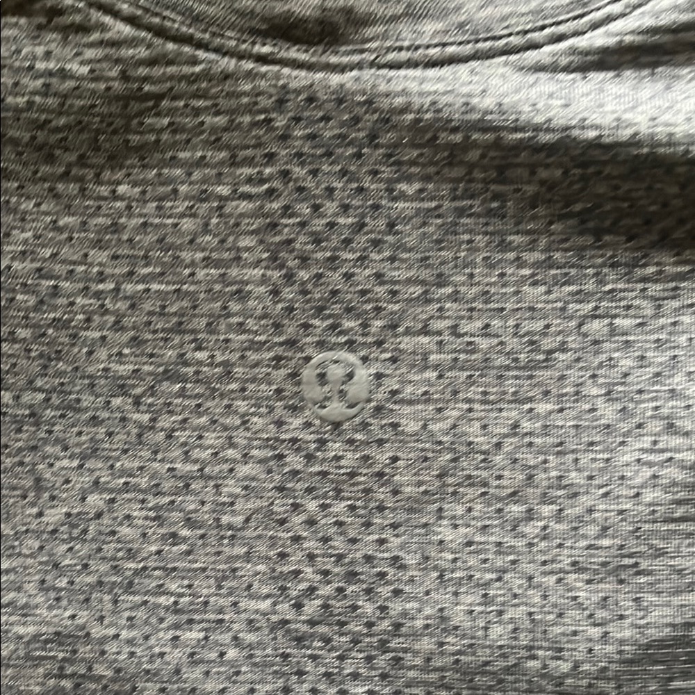 Maui lululemon Gray Shirt - Picture 5 of 5